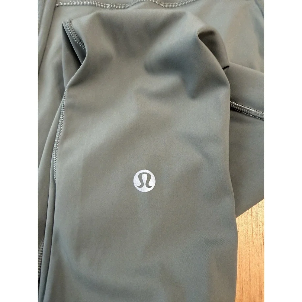 Lululemon Fast and Free Leggings‎ 25in Green Olive Sage Size 10